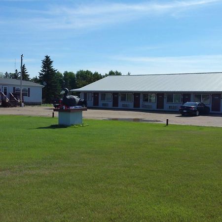 Drake Motel Blackduck Extérieur photo