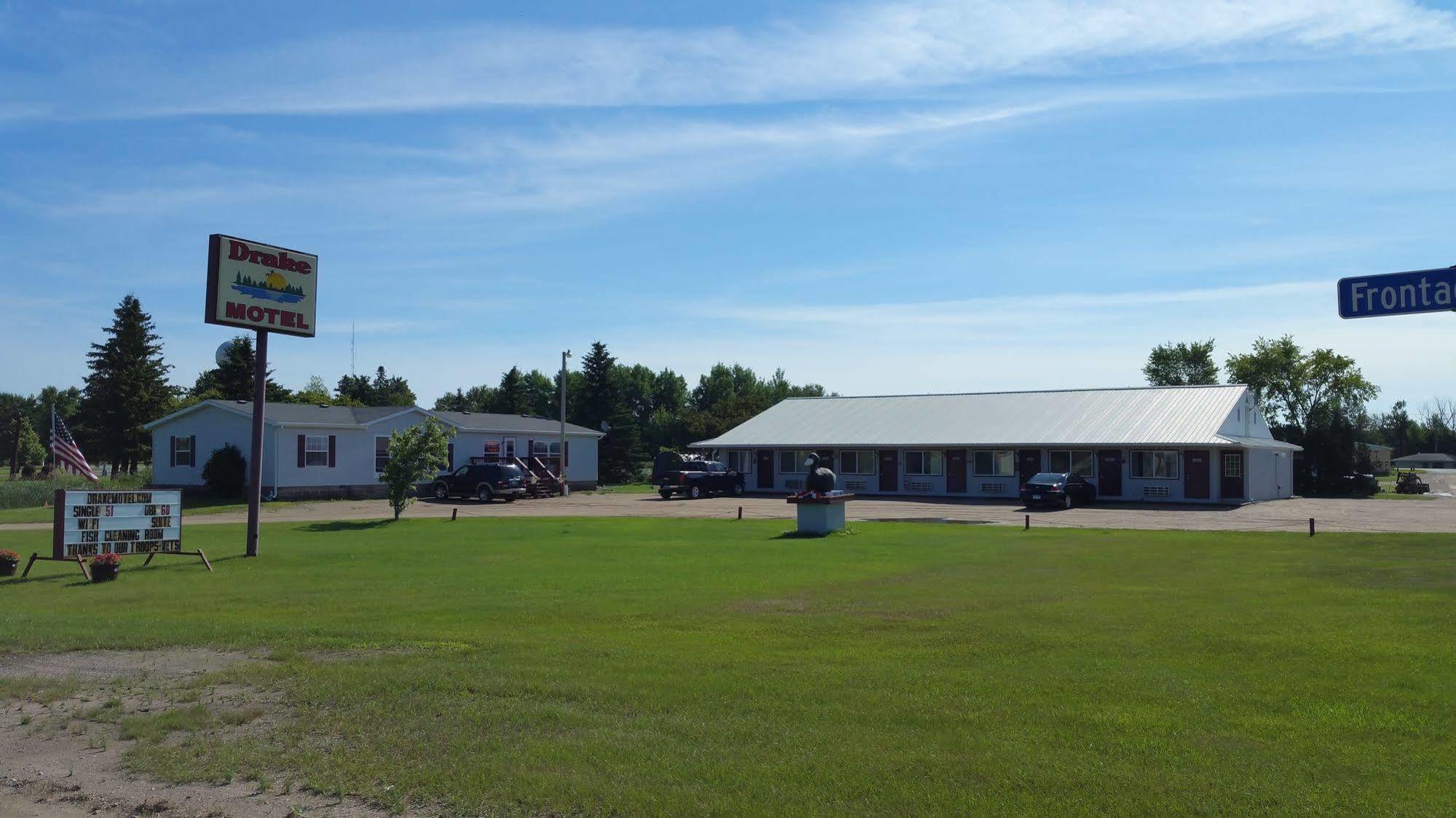Drake Motel Blackduck Extérieur photo